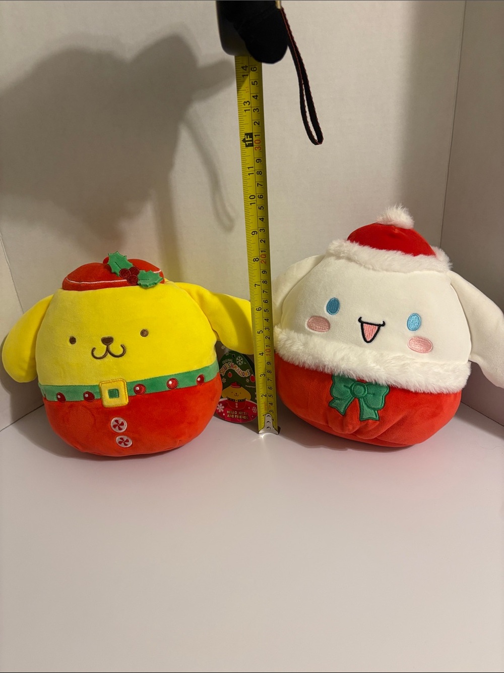Squishmallow Hello Kitty and Cinnamonroll‎ bundle. Both Christmas Theme